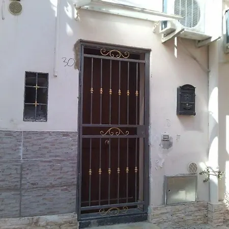 Donna Lisa Bed & Breakfast *